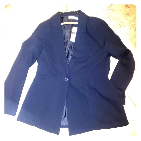 Blazer - Picture 1 of 4